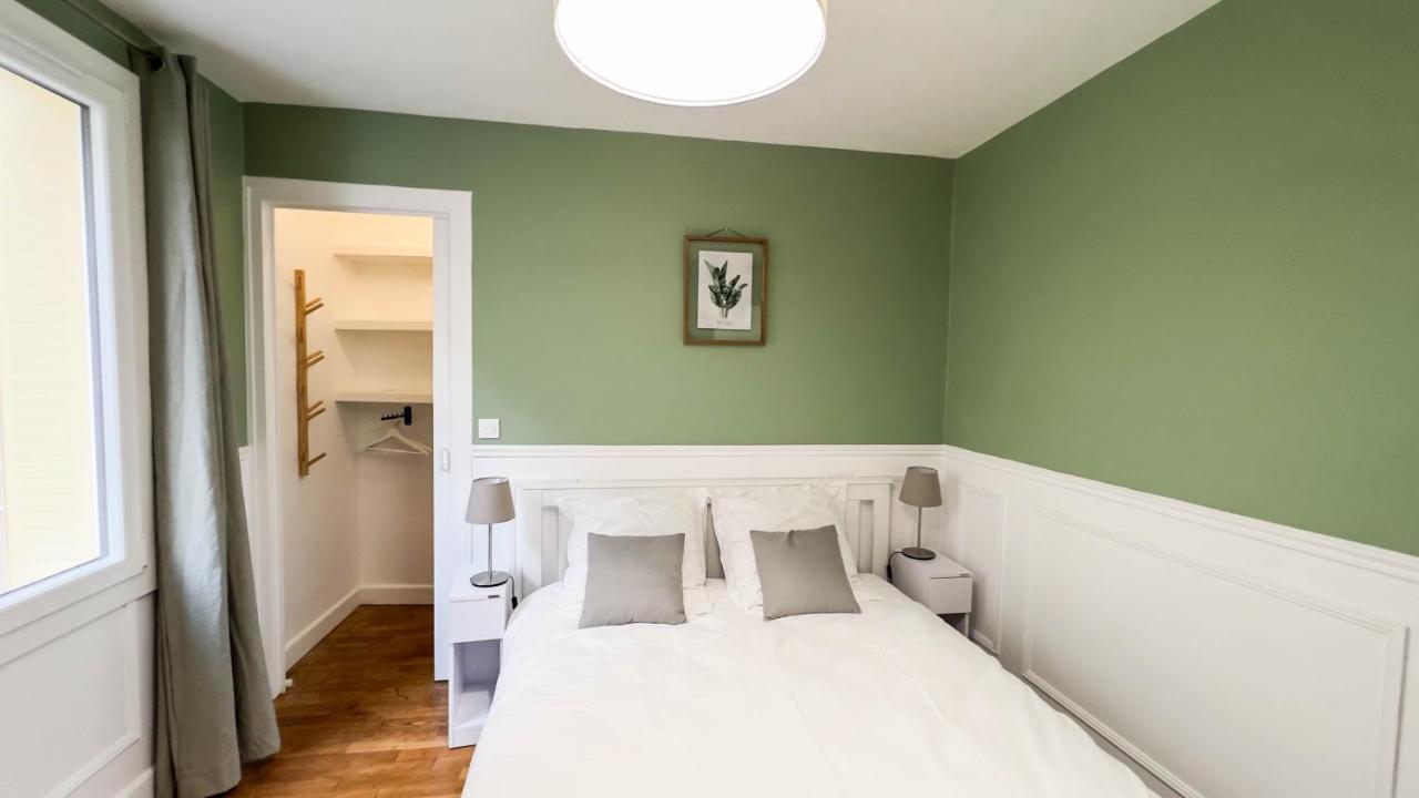 Appartement 4 Etoiles En Centre Ville De Vichy - Le Basile Esterno foto